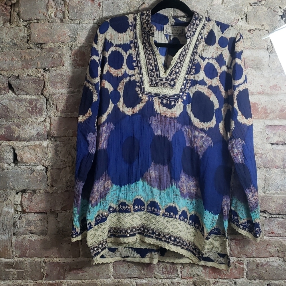 Life Style ladies tye dye blouse size L blue